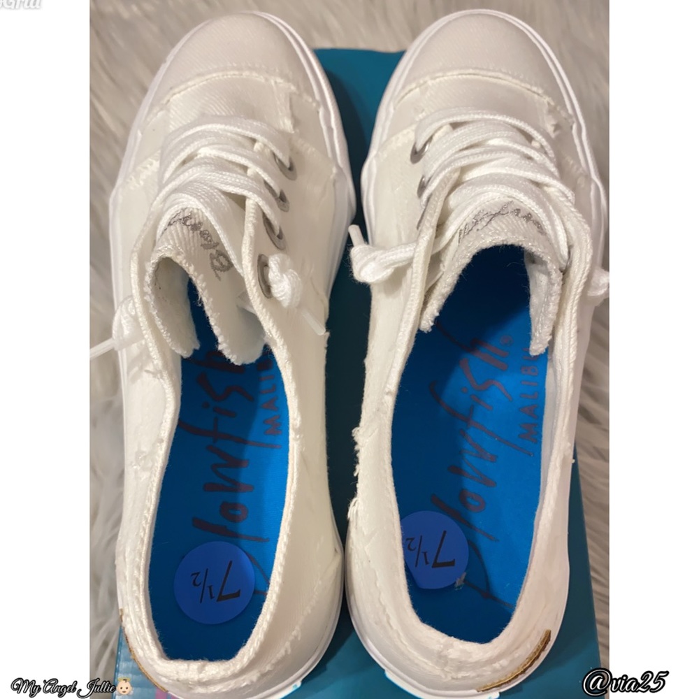 Blowfish Malibu Women’s Maxine Sneaker/ Size: 6 1/2 & 7 1/2 - Picture 3 of 7